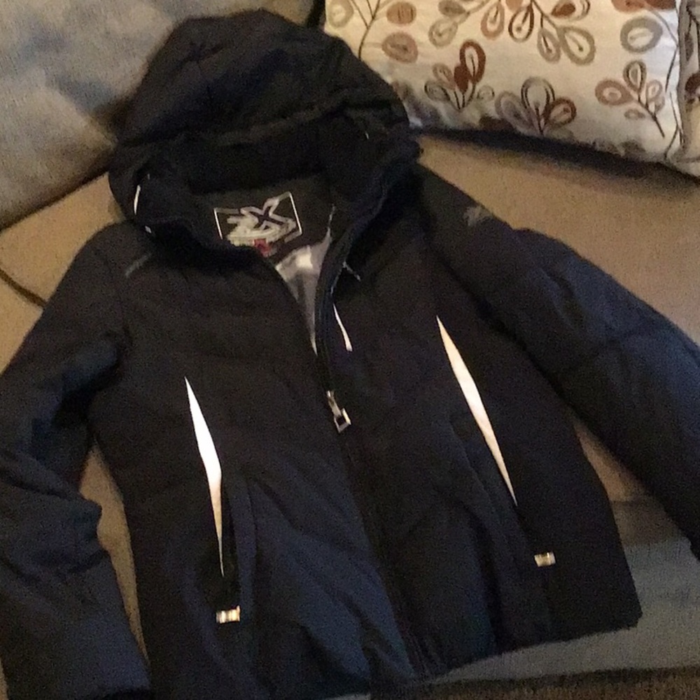 Women’s ZeroXposur winter jacket, size M, worn twice.